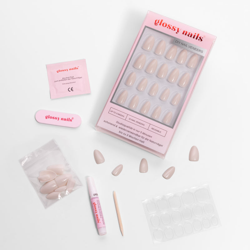 Snow White Medium Almond